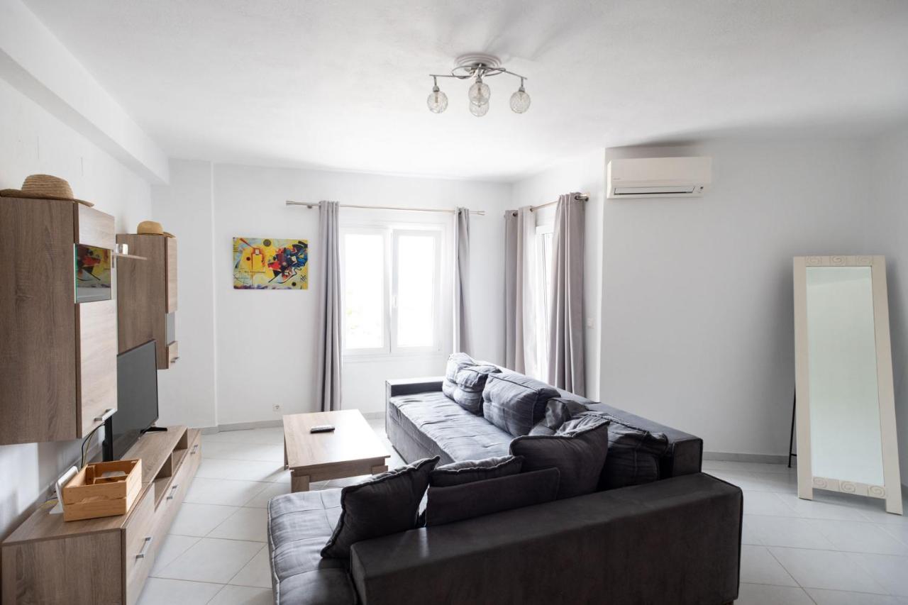 Iridanos Apartments Skiathos stad Exteriör bild
